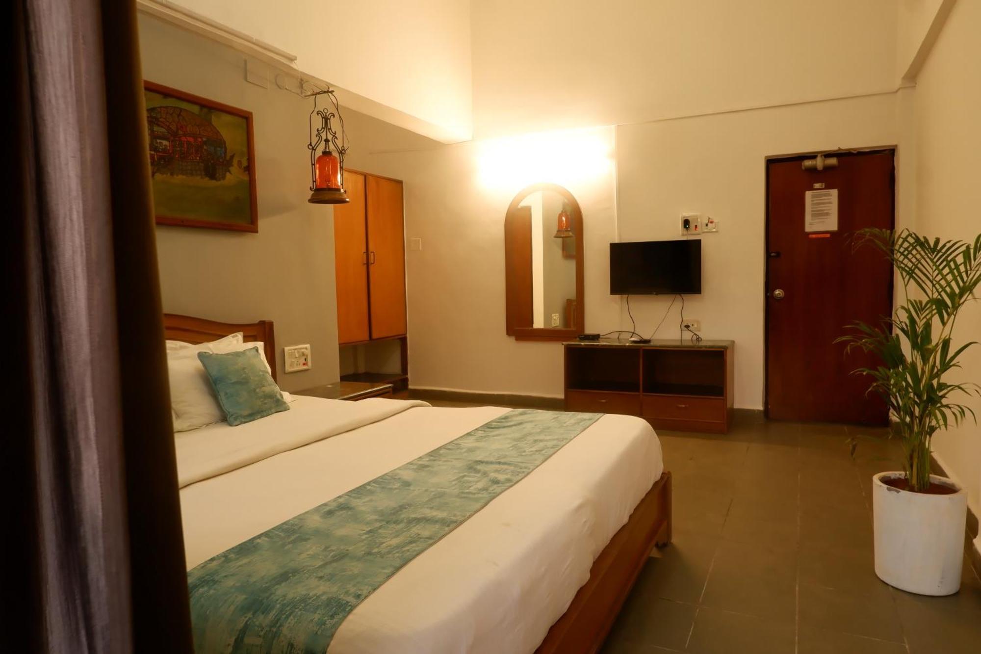 Falcon Resorts By Dia Hotels Calangute Exterior foto