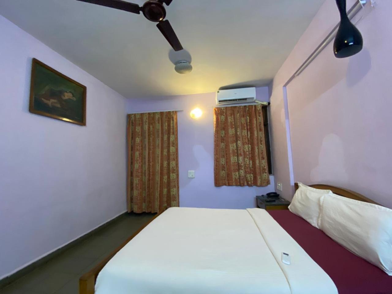 Falcon Resorts By Dia Hotels Calangute Quarto foto