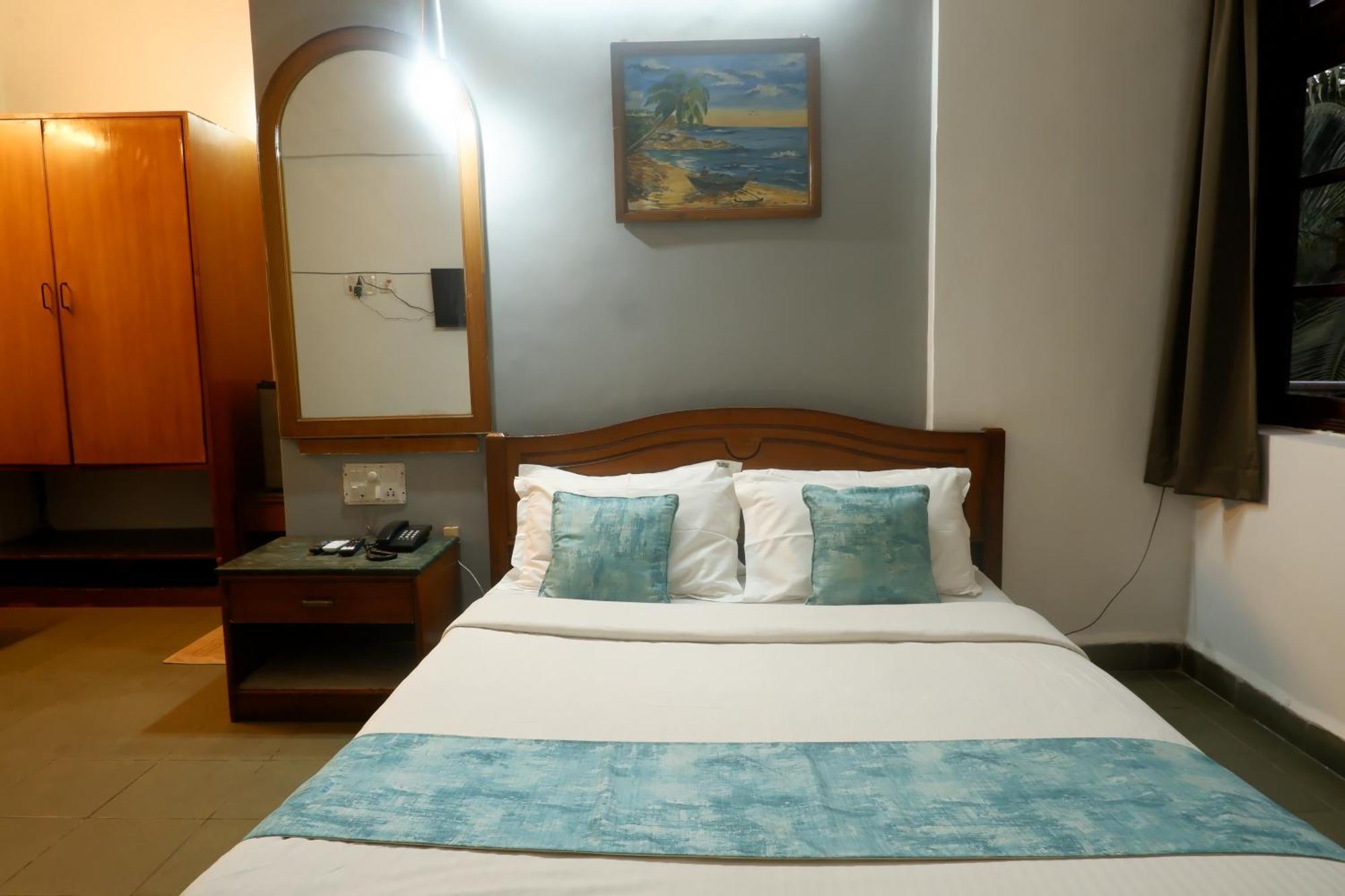 Falcon Resorts By Dia Hotels Calangute Quarto foto